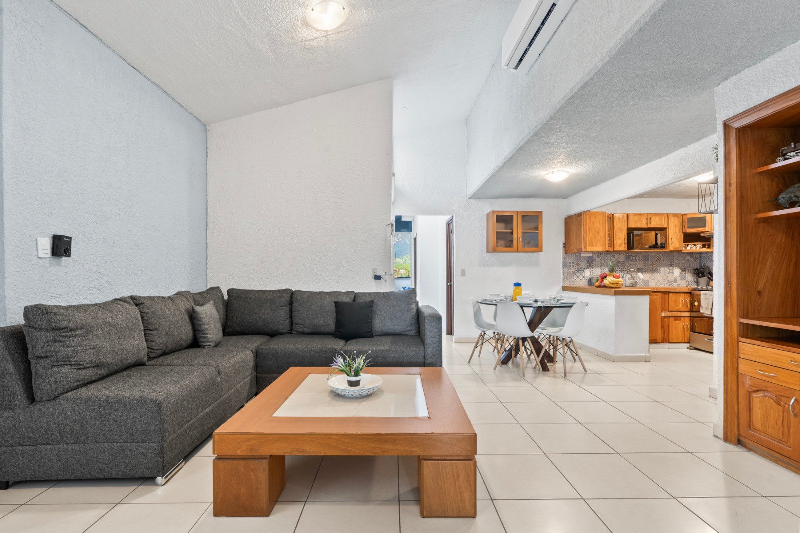 WhatsApp Image 2026-08-14 at 10.09.50 PM (3) PENTHOUSE ARALIAS-PARQUE LOS PAJAROS/LONG TERM RENTAL