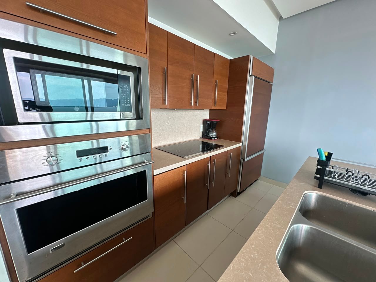 ICON VALLARTA – TOWER 2 | BEACHFRONT LUXURY YEARLY RENTAL