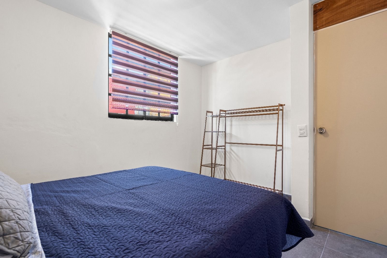 WhatsApp Image 2026-08-21 at 5.30.59 PM (1) DEPARTAMENTO ROBALO 837-VERSALLES/ YEARLY RENTAL